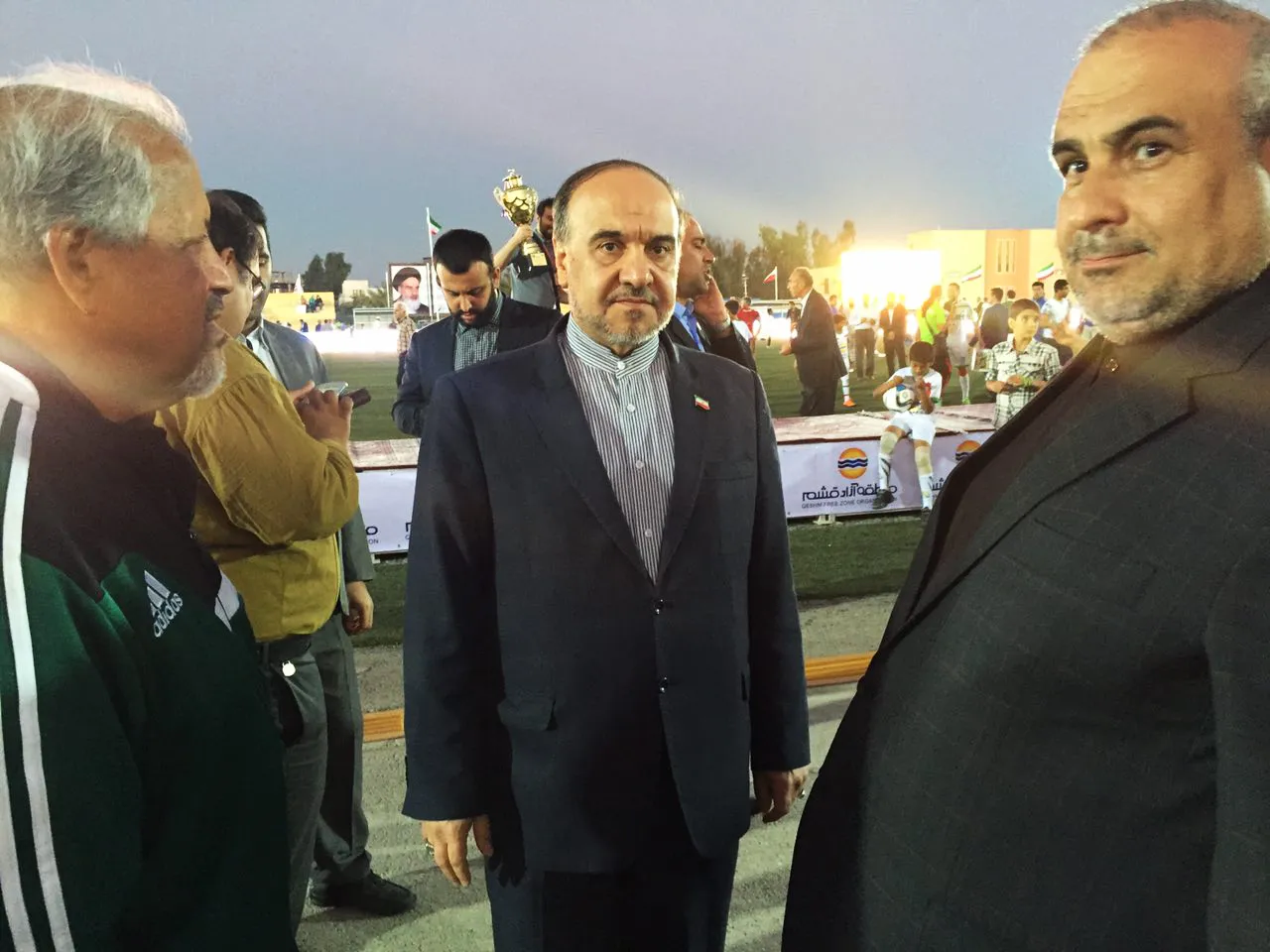 همراه با سفیر بوسنی و هرزه‌گوین در جزیره قشم