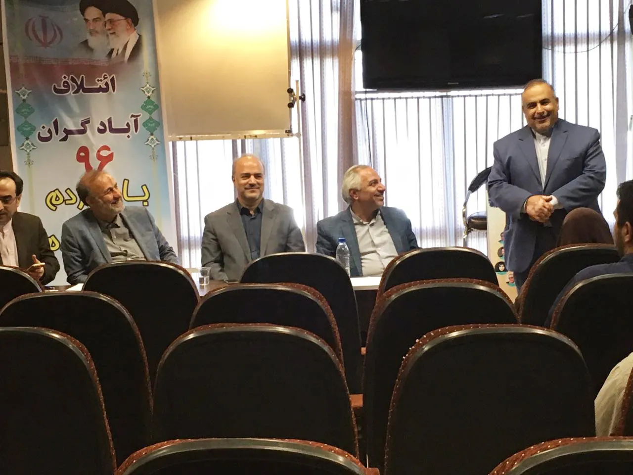 مراسم رونمایی از لیست ائتلاف آبادگران