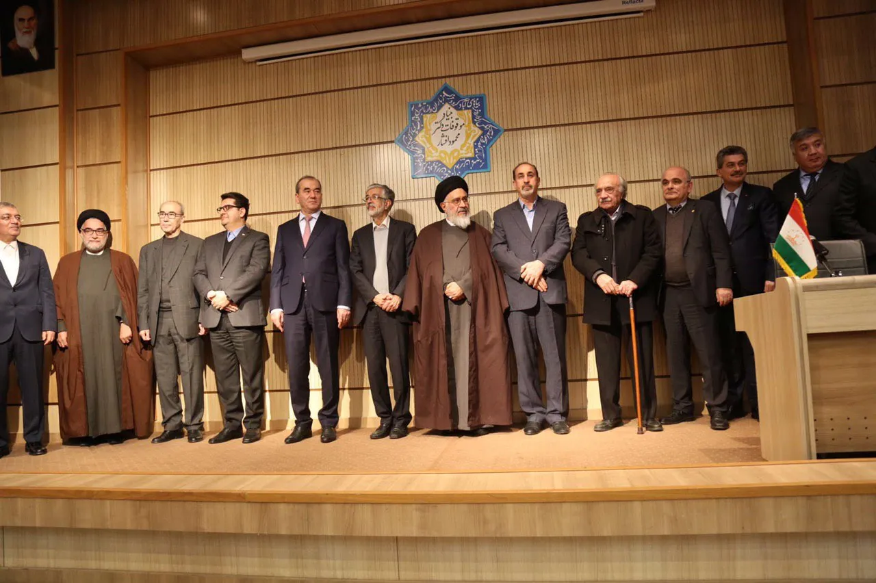 مراسم «شب زبان فارسی - تاجیکی» و رونمایی کتاب «زبان ملت، هستی ملت»