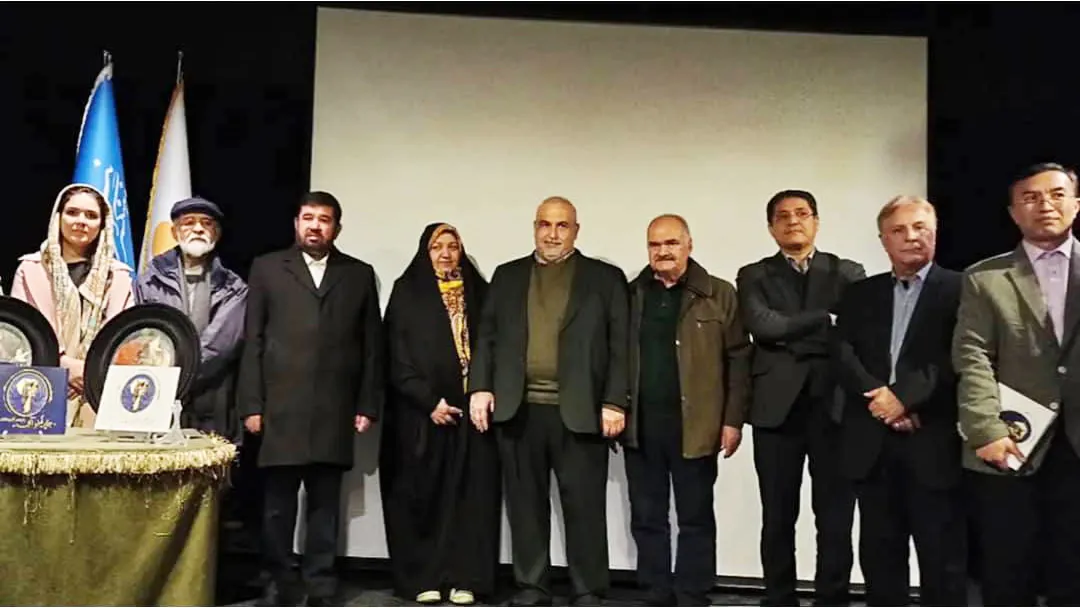 برگزاری سومین نمایشگاه گروهی تذهیب «دختران شهمامه»